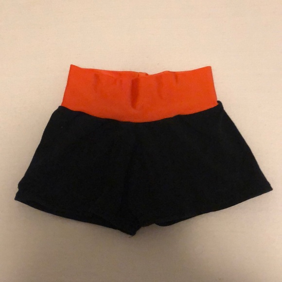 Orange and black work out shorts size 8 - Picture 1 of 1